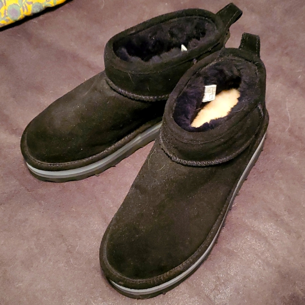 Bearpaw boots